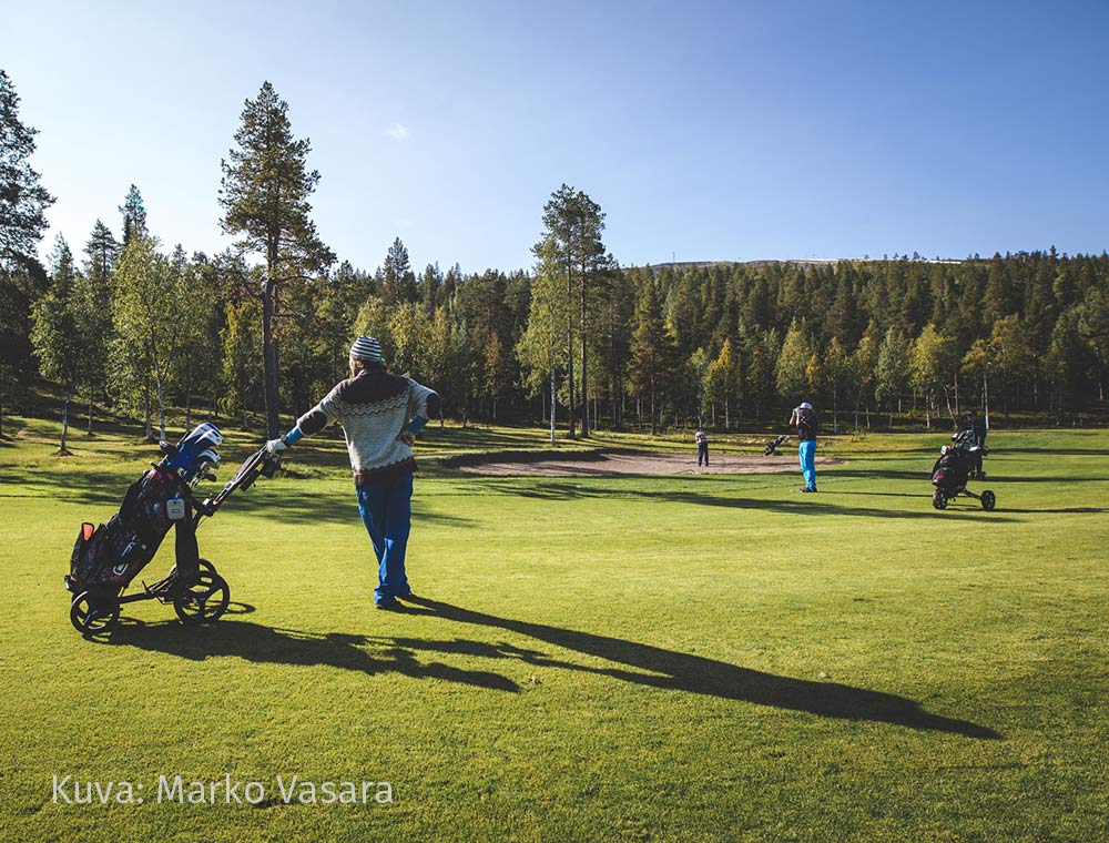 Golf players in Lapland.